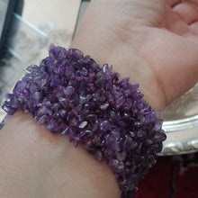 Load image into Gallery viewer, Amethyst Chip Stretch Bracelet
