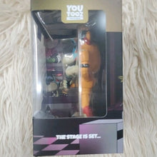 Load image into Gallery viewer, Yootooz FNAF Five Nights At Freddy's Glamrock Freddy #4 NEW