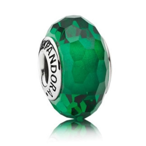 Pandora Sterling Silver Emerald Green Fascinating Faceted Murano Charm 791619