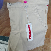 Load image into Gallery viewer, Juniors' Unionbay Elsie Stretch Twill Midi Shorts, Beige, size 17