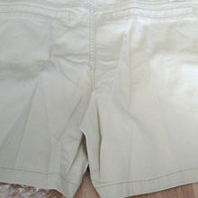 Load image into Gallery viewer, Juniors' Unionbay Elsie Stretch Twill Midi Shorts, Beige, size 17