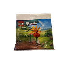 Load image into Gallery viewer, LEGO FRIENDS: Flower Garden (30659)