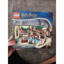 Load image into Gallery viewer, LEGO 40770 Harry Potter Hogwarts Castle: Room of Requirement SET GWP NEW SEALED