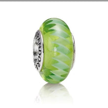 Load image into Gallery viewer, Pandora Retired Sterling Silver Green Murano Glass Zig-Zag Bead - 790616