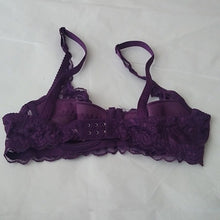 Load image into Gallery viewer, GYCL Ultrathin Underwire Push Up 3/4 Lace Bra, Purple, size Large 38B