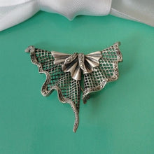 Load image into Gallery viewer, Art Deco 1930s Sterling Silver Brooch/Pendant with Marcasites