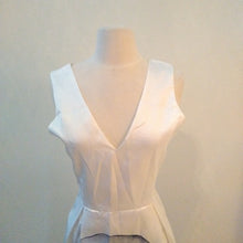 Load image into Gallery viewer, Dygarni Marilyn Monroe Dress, White, Size Medium