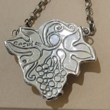 Load image into Gallery viewer, Caspi Judaica Sterling Silver Grape Cluster Wine Decanter Bottle Tag Label