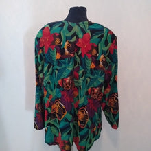Load image into Gallery viewer, Women's Jungle Print 3/4 Sleeve Button down Tunic, size 1X