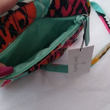 Load image into Gallery viewer, Vera Bradley Mini Hipster Crossbody Bag Pueblo
