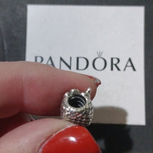 Load image into Gallery viewer, Pandora Retired Sterling Silver Picnic Basket Bead - 790418