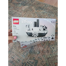Load image into Gallery viewer, Lego Disney Mini Steamboat Willie 40659 - New Sealed GWP