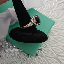 Load image into Gallery viewer, Sterling Silver 925 SC9S Onyx Heart Ring, Size 6