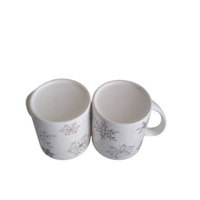 Load image into Gallery viewer, Servappetit Christmas Tree 60 oz Pitcher + Mugs w/ matching service tray