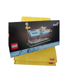 Load image into Gallery viewer, LEGO Flying Moon Car 40789 Ideas 2 Space Minifigure Insiders Reward New In Hand