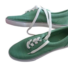 Load image into Gallery viewer, Universal Thread Women's Vulcanized Molly Sneakers, Green, size 10