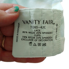 Load image into Gallery viewer, Vanity Fair Breathable Luxe Full Figure Wirefree Bra 71265, Seafoam Green, 42C