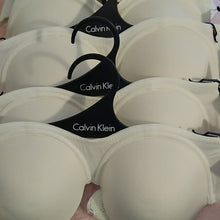 Load image into Gallery viewer, Calvin Klein White Strapless Convertible Bra, 34B