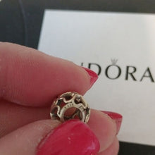 Load image into Gallery viewer, Pandora Retired Sterling Silver Primrose Openworks Bead - 791489