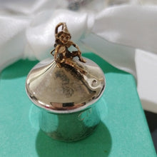 Load image into Gallery viewer, Vintage Carr’s Of Sheffield Sterling Silver & Gold Gilt Pixie Trinket Box
