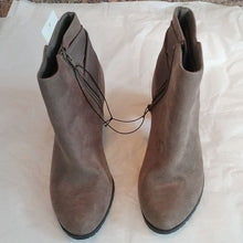 Load image into Gallery viewer, A NEW DAY Candyce Water Repellant Heeled Boots, Bark Brown, Size 6