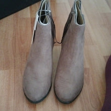 Load image into Gallery viewer, A NEW DAY Candyce Water Repellant Heeled Boots, Size 10