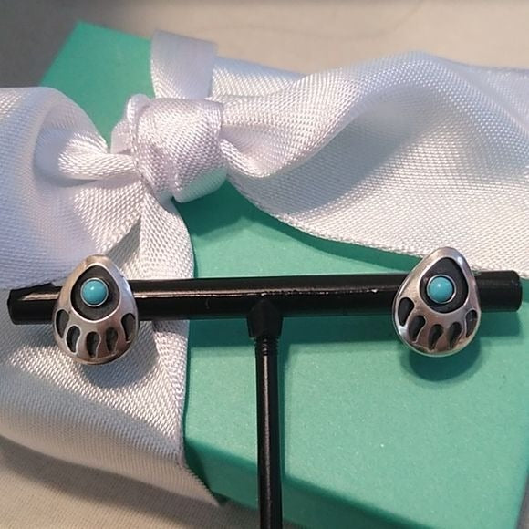 Navajo made Sterling Silver & Turquoise Bear  Paw Claw Stud Earrings 925