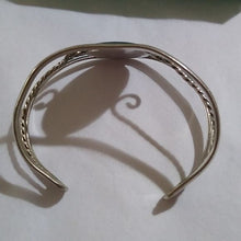 Load image into Gallery viewer, Alpaca Silver Tone Mexico Abalone Shell Cuff B…