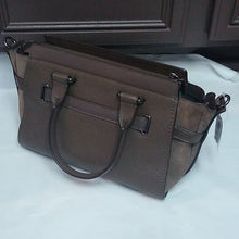 Load image into Gallery viewer, Coach 12117 Swagger 27 Pebble Leather Satchel in DKLIQ Fatigue