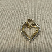 Load image into Gallery viewer, Vintage 10K yellow Gold & Heart Diamond Pendant