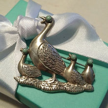 Load image into Gallery viewer, Vintage Silver Mama Duck + 3 Ducklings with Turquoise Eyes Brooch Mexico, 11.65g