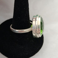 Load image into Gallery viewer, Sterling Silver + Peridot Round Ring, size 8.5