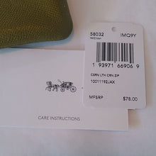 Load image into Gallery viewer, Coach 58032 Corner Zip Wristlet, IM/Citron