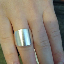 Load image into Gallery viewer, Sterling Silver 925 Mexico Modernist Dome Ring, Size 8