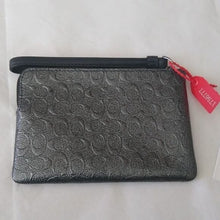 Load image into Gallery viewer, Coach F39168 Signature Glitter Patent Leather Corner Zip Wristlet, QB/Charcoal