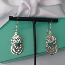 Load image into Gallery viewer, Vintage Sterling Silver 925 Turquoise French Wire Earrings
