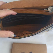 Load image into Gallery viewer, Patricia Nash Positano Limon Print Lanza Crossbody