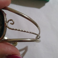 Load image into Gallery viewer, Alpaca Silver Tone Mexico Abalone Shell Cuff B…