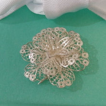 Load image into Gallery viewer, Vintage Sterling Silver Floral Flower Filigree Brooch Pin
