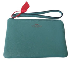 Load image into Gallery viewer, Coach F58032 Crossgrain Leather Corner Zip Wristlet, QB/Blue Green