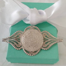 Load image into Gallery viewer, Vintage Sterling Silver Filigree Mayan Aztec Sun Calendar  Brooch Pin
