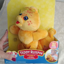 Load image into Gallery viewer, Teddy Ruxpin Bear + Grubby Set