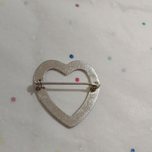 Load image into Gallery viewer, Vintage Lamode 925 Sterling Silver Etched Open Heart Brooch