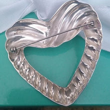 Load image into Gallery viewer, 925 Sterling Silver Vintage Mexico Ribbed Large Open Heart Pin Brooch CII
