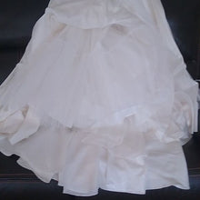 Load image into Gallery viewer, David's Bridal Strapless Satin A- Line Wedding Dress w/Ruching, MB3651, Ivory, 4