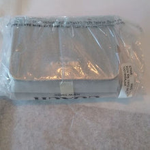 Load image into Gallery viewer, Coach 37968 Crossgrain Leather Small Trifold Wallet, SV/Dark Turquoise