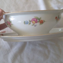 Load image into Gallery viewer, Noritake Japan Gravy Boat w/ plate