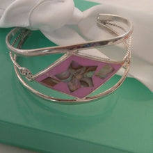 Load image into Gallery viewer, Alpaca Silver + Abalone Floral Child&#39;s Bracelet Mexico

