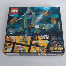 Load image into Gallery viewer, Lego 76085 Aquaman Battle of Atlantis Building Set 197 pc. Retired