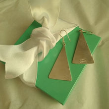 Load image into Gallery viewer, Alpaca Silver Crushed Stone Triangle Earrings